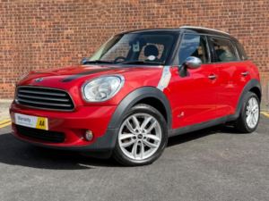 2013 MINI Countryman 1.6 Cooper All4 Euro 6 (s/s) 5dr in Red — image 4