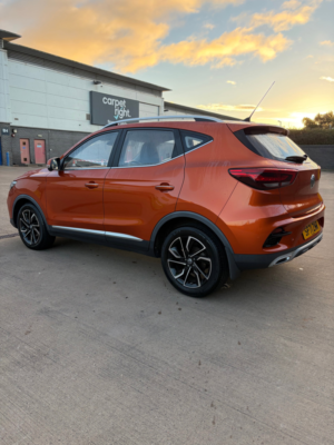 2021 MG MG Zs 1.5 Vti-Tech Exclusive SUV 5dr Petrol Manual Euro 6 (s/s) (106 Ps) in Orange — image 2