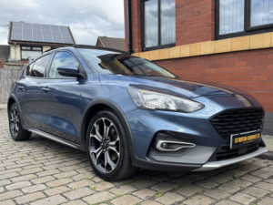 2019 Ford Focus 1.0 T Ecoboost Active X in Blue — image 4
