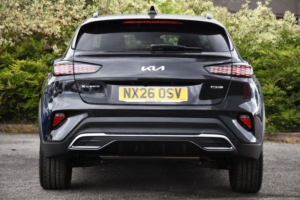 2026 Kia Xceed 1.0 T-Gdi Mhev Gt-Line SUV 5dr Petrol Hybrid Dct Euro 6 (s/s) (113 Bhp) in Black — image 6