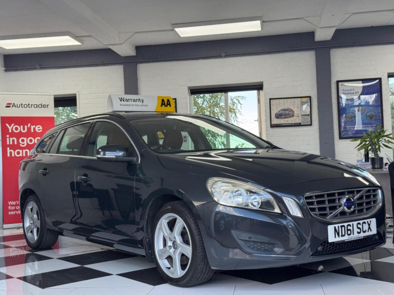 2012 Volvo V60 1.6 T3 Se Euro 5 (s/s) 5dr in Grey — image 1