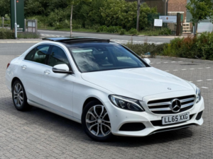 2015 Mercedes-Benz C Class 2.1 C250d Sport (premium Plus) 7g-Tronic+ Euro 6 (s/s) 4dr in White — image 5