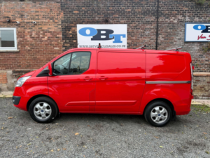 2016 Ford Transit Custom 2.2 Transit Custom 290 Ltd E-Tech 155 Bhp in Red — image 6
