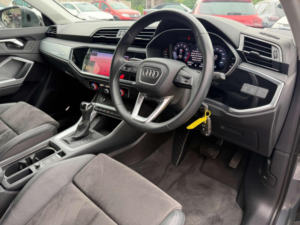 2019 Audi Q3 2.0 Tfsi 40 Sport S Tronic Quattro Euro 6 (s/s) 5dr in Grey — image 3