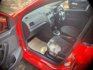 2012 Volkswagen Polo 1.2 Tsi Bluemotion Tech Se Design Auto in Red — image 6