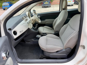 2012 Fiat 500 1.2 Lounge Euro 5 (s/s) 3dr in White — image 5