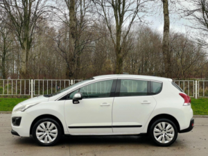2015 Peugeot 3008 1.6 Hdi Active Etg Euro 5 (s/s) 5dr in White — image 5