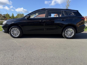 2022 MG Mg5 61.1kwh Exclusive Long Range Auto 5dr in Black — image 4