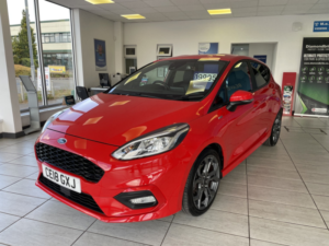 2018 Ford Fiesta 1.0 T Ecoboost St-Line X in Red — image 2