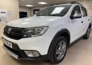 2017 Dacia Sandero Stepway 1.5 Dci Ambiance Hatchback 5dr Diesel Manual Euro 6 (s/s) (90 Ps) in White — image 2