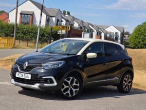 2019 Renault Captur 1.5 Dci Energy Gt Line SUV 5dr Diesel Manual Euro 6 (s/s) (90 Ps) in Black — image 3