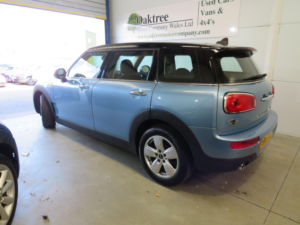 2017 MINI Clubman 1.5 Cooper Euro 6 (s/s) 6dr in Blue — image 4