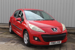 2010 Peugeot 207 1.4 Verve in Red — image 5