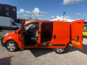 2022 Fiat Fiorino 1.3 Multijetii Tecnico Euro 6 (s/s) 5dr in Red — image 3