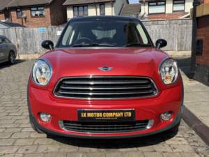 2013 MINI Countryman 1.6 Cooper Countryman in Red — image 5