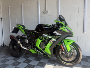 2019 Kawasaki Ninja Zx-10r Krt Replica in Green — image 3
