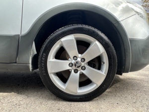 2014 Skoda Roomster 1.6 Tdi Scout in Silver — image 4