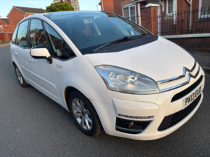 2013 Citroen C4 Picasso 1.6 E-Hdi Airdream Edition MPV 5dr Diesel Egs6 Euro 5 (s/s) (110 Ps) in White — image 2
