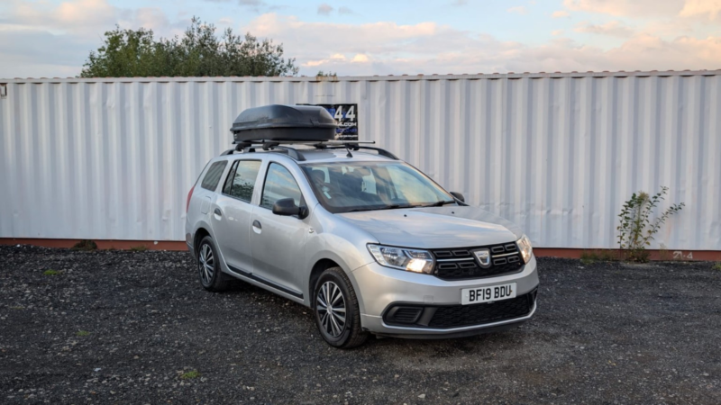 2019 Dacia Logan Mcv 0.9 Essential Tce 90 My18 in Silver — image 1