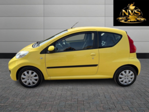 2010 Peugeot 107 1.0 12v Urban in Yellow — image 4