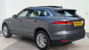 2017 Jaguar F-Pace 2.0 D180 Portfolio Auto AWD Euro 6 (s/s) 5dr in Grey — image 4