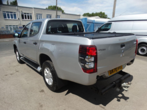2020 Mitsubishi L200 2.2 Di-D Dc 4life 4WD Euro 6 (s/s) 4dr in Silver — image 6