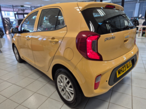 2023 Kia Picanto 1.0 Dpi 2 Hatchback 5dr Petrol AMT Euro 6 (s/s) (66 Bhp) in Yellow — image 2