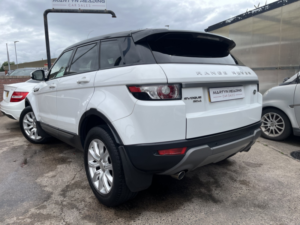 2014 Land Rover Range Rover Evoque 2.2 Sd4 Pure Tech in White — image 6