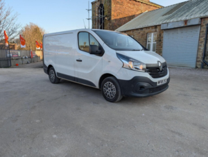 2018 Renault Trafic 1.6 Dci 29 Business Swb Standard Roof Euro 6 5dr in White — image 3