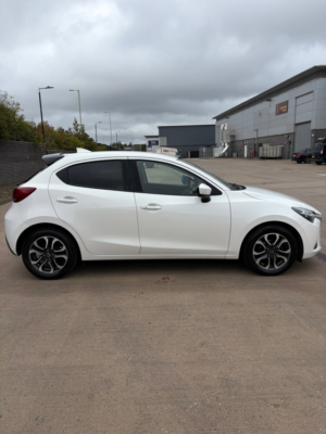 2018 Mazda Mazda2 1.5 Skyactiv-G Sport Nav+ Hatchback 5dr Petrol Manual Euro 6 (s/s) (90 Ps) in White — image 6