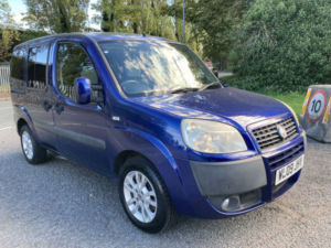 2009 Fiat Doblo 1.4 Doblo 1.4 Dynamic in Blue — image 3