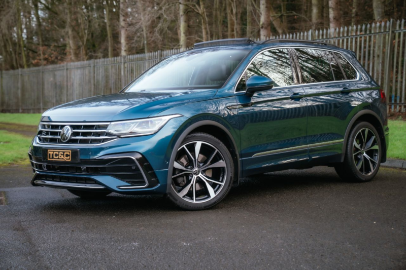 2021 Volkswagen Tiguan 2.0 Tdi R-Line SUV 5dr Diesel DSG 4motion Euro 6 (s/s) (200 Ps) in Blue — image 1