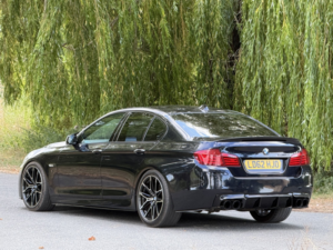 2012 BMW 5 Series 3.0 535d M Sport Saloon in Black — image 2