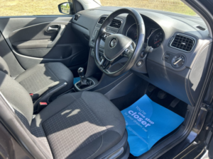 2016 Volkswagen Polo 1.2 Tsi Bluemotion Tech Match in Black — image 5