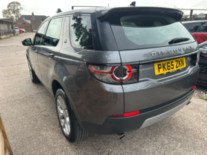 2015 Land Rover Discovery Sport 2.0 Td4 Hse in Grey — image 3