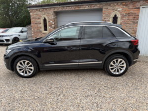 2022 Volkswagen T-Roc 1.5 Tsi Style in Black — image 4