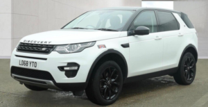 2018 Land Rover Discovery Sport 2.0 Td4 Hse Auto 4WD Euro 6 (s/s) 5dr in White — image 2