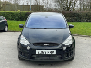 2010 Ford S-Max 2.0 Tdci Titanium 5dr in Black — image 2