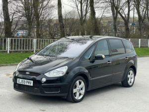 2010 Ford S-Max 2.0 Tdci Titanium 5dr in Black — image 3