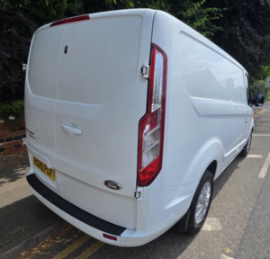 2020 Ford Transit Custom 2.0 280 Ecoblue Limited in White — image 5