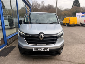 2023 Renault Trafic 2.0 Dci Blue Sl28 Business Panel Van 5dr Diesel Manual L1 H1 Euro 6 130 Ps in Grey — image 2