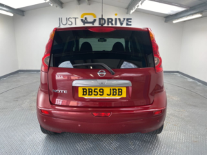 2011 Nissan Note 1.6 16v Tekna Hatchback 5dr Petrol Auto Euro 5 (110 Ps) in Red — image 4