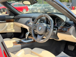 2012 BMW Z4 2.0 20i M Sport Auto Sdrive Euro 5 2dr in Red — image 2