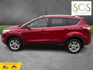 2017 Ford Kuga 1.5 T Ecoboost Titanium in Red — image 4