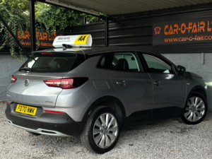 2020 Vauxhall Grandland X 1.2 Turbo Elite Nav in Grey — image 5