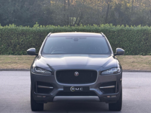2016 Jaguar F-Pace 2.0 D180 R-Sport Auto AWD Euro 6 (s/s) 5dr in Grey — image 6