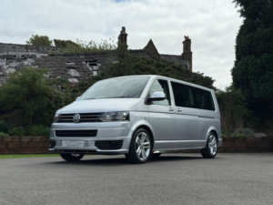 2014 Volkswagen Transporter Shuttle 2.0 Tdi 140 T30 Se DSG in Silver — image 2
