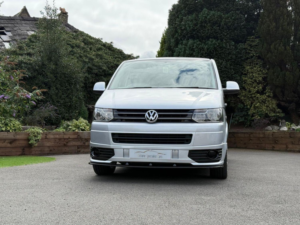 2014 Volkswagen Transporter Shuttle 2.0 Tdi 140 T30 Se DSG in Silver — image 5