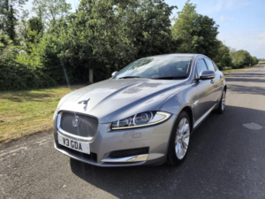 2012 Jaguar Xf 2.2d Premium Luxury Auto Euro 5 (s/s) 4dr in Grey — image 2