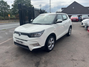 2016 Ssangyong Tivoli 1.6 E-Xdi Ex in White — image 6